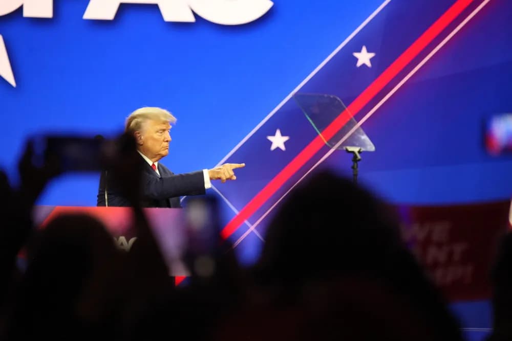 Donald Trump: “Sarò arrestato martedì!”: invito agli americani a scendere in strada