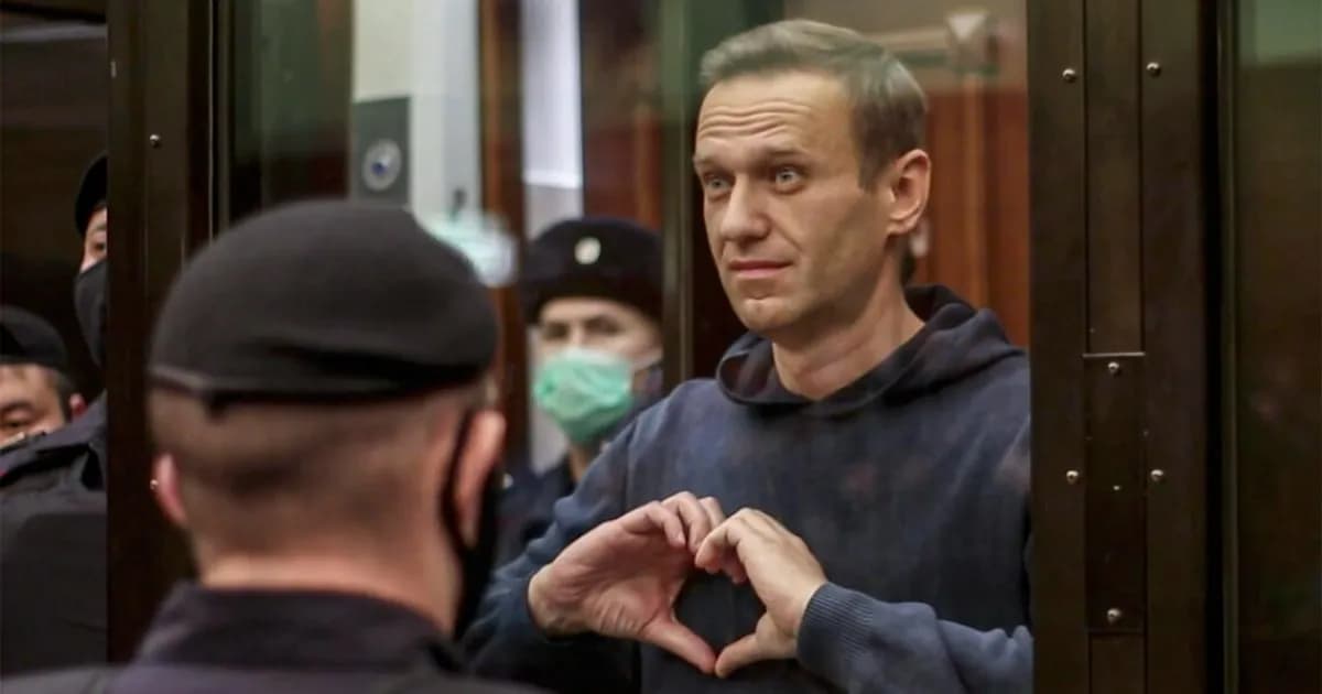 L’appello di Navalny: “Scendete in piazza. La Russia non è Putin: combattiamo contro la guerra”