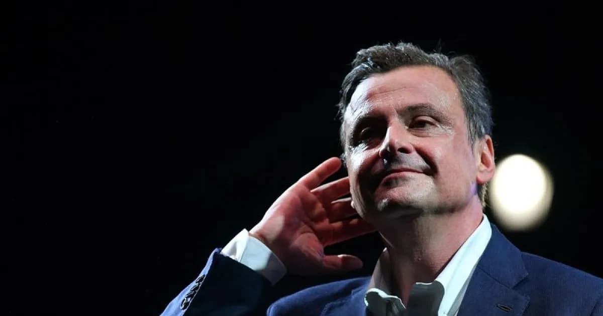 Fermati, Carlo! Così Calenda sta perdendo la rotta