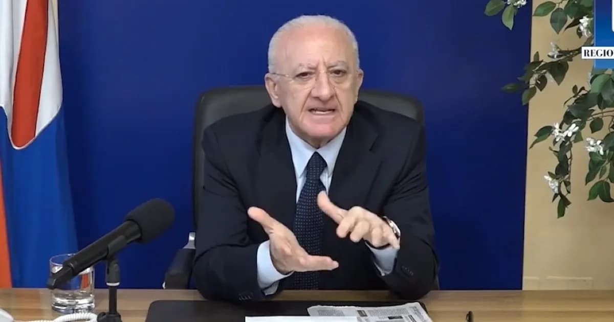 Vincenzo De Luca show contro il governo: “Volevo dire una parolaccia” – VIDEO