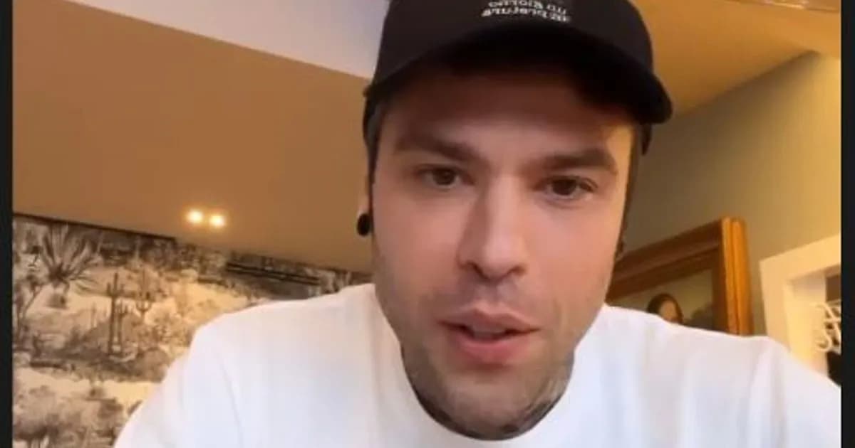 Fedez scatenato contro Feltri, Severgnini e i giornalisti: “Vi ho trollato” – VIDEO