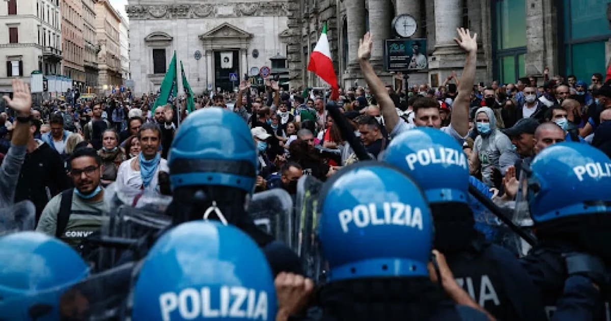 15 ottobre, allerta Viminale: “Autostrade, aereoporti, possibile contrapposizione tra gruppi estremisti”