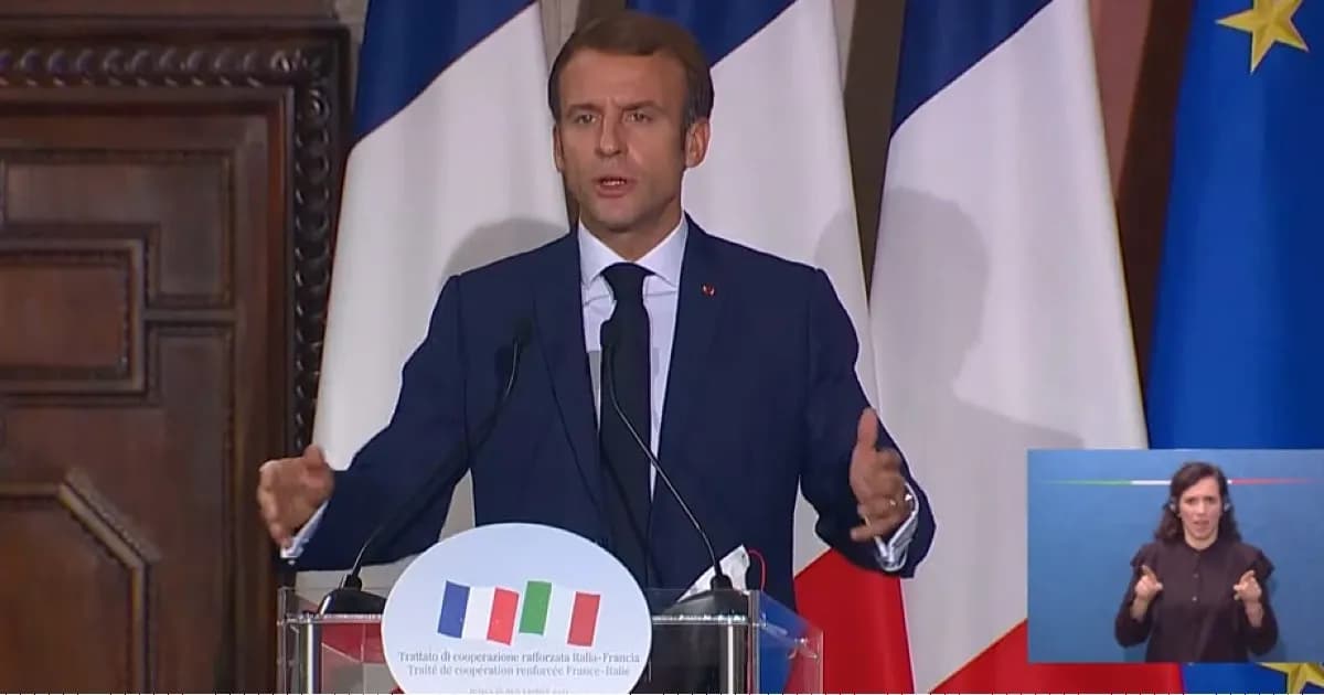 Macron, stoccata a Di Maio o a Salvini? “Qualcuno ci vorrebbe contro. In passato…” – VIDEO