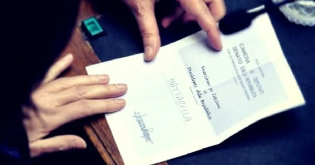 Colle alla rovescia, -20. Pazza idea M5s su Mattarella: “Votiamolo comunque”