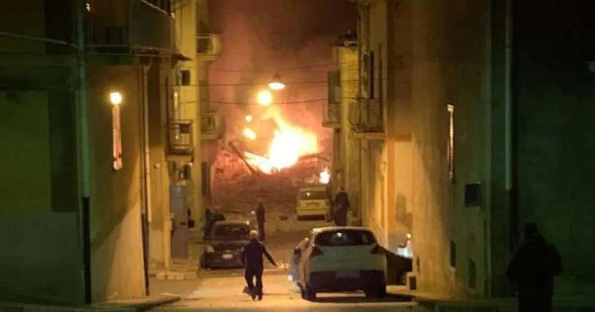 Esplosione a Ravanusa: crolla palazzina, 12 dispersi. “Sembra Beirut” – VIDEO