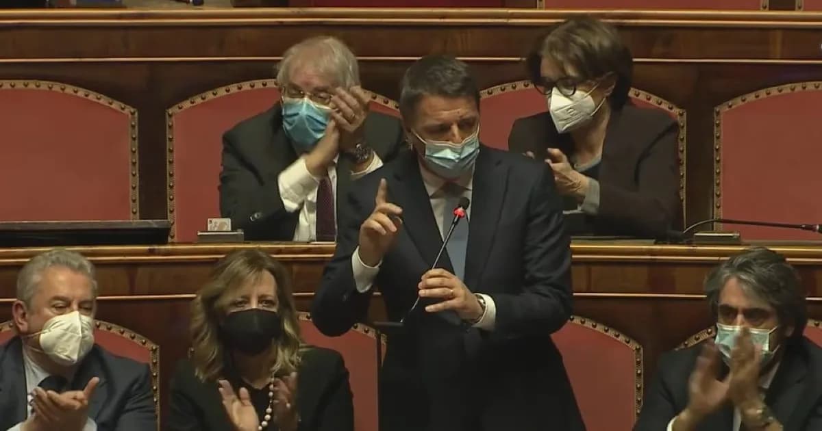 Renzi risponde alla Meloni sul Colle: “Noi i patrioti non li evochiamo, li votiamo” – VIDEO