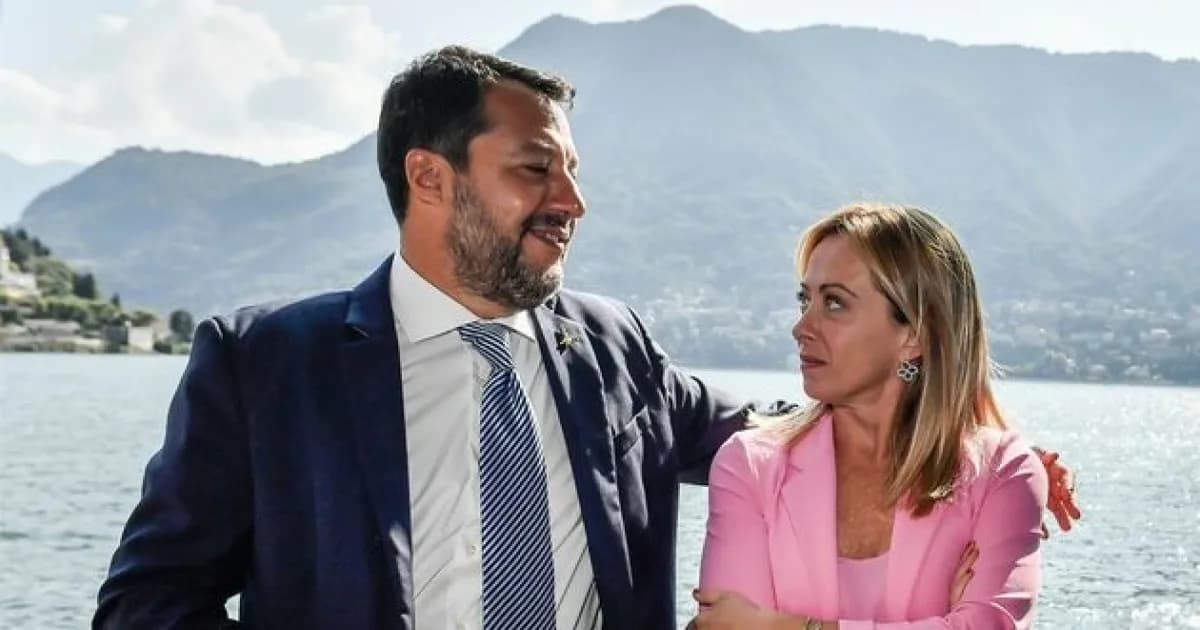 Il benaltrismo di Salvini e Meloni: il problema non sono i fascisti ma Lamorgese